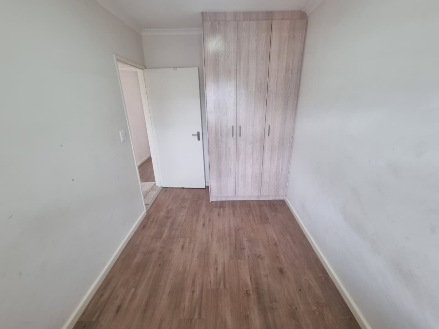 To Let 2 Bedroom Property for Rent in Wetton Western Cape